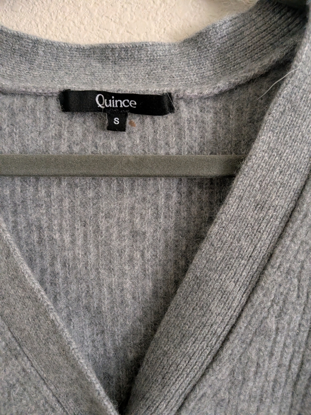 Quince Gray Ribbed V-Neck Button Cardigan - Picture 2 of 4